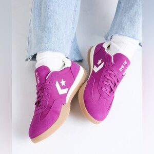 💜Converse All Star Women's and men Purple Suede Sneakers men’s 6 women 7.5